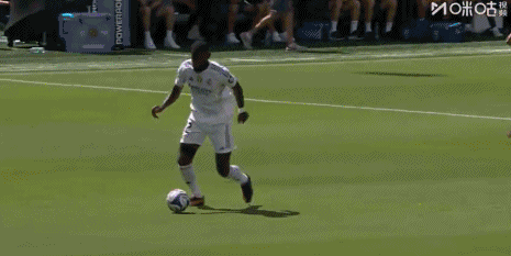 JackeyLove遭遇五持续失利，巴黎圣日耳曼教练压力巨大！