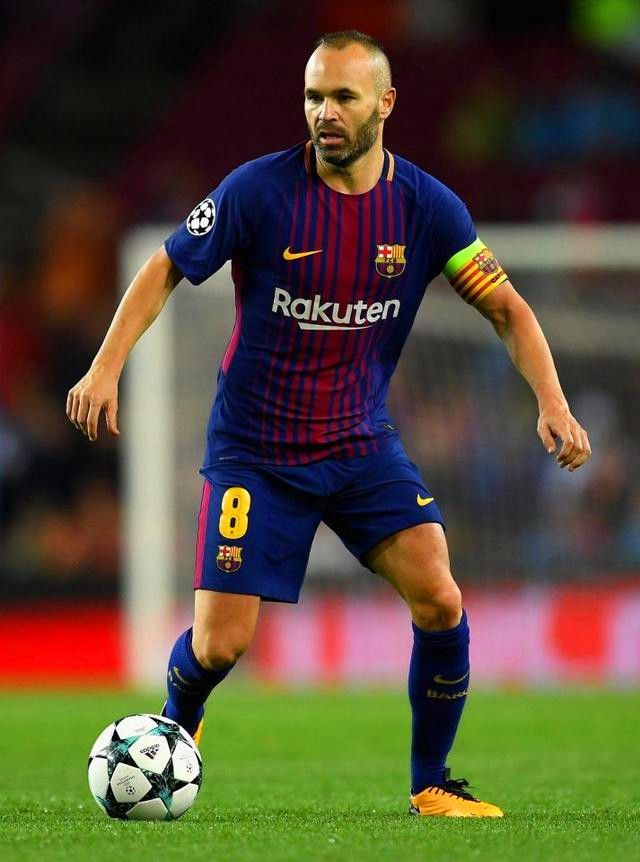 关于国际比赛日西汉姆备战欧冠里程碑夜罗马防线松动,网友:罗马今晨更衣室发声的信息 关于国际比赛日西汉姆备战欧冠里程碑夜罗马防线松动,网友:罗马今晨更衣室发声的信息